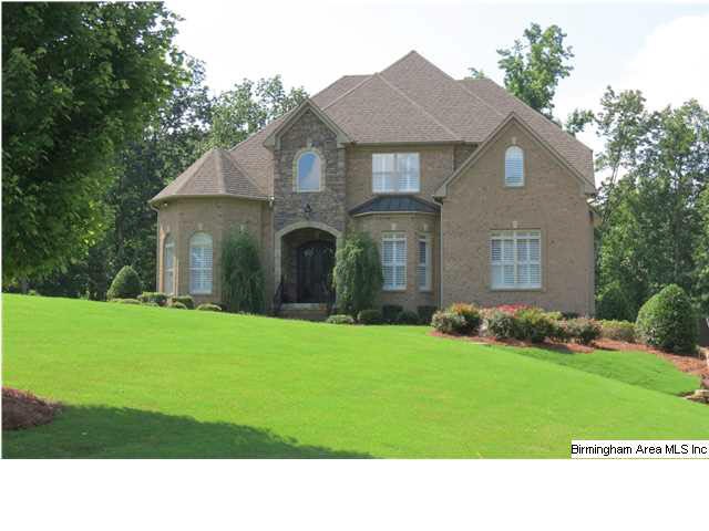 Beautiful Full Brick Home on a cul-de-sac lot...pr