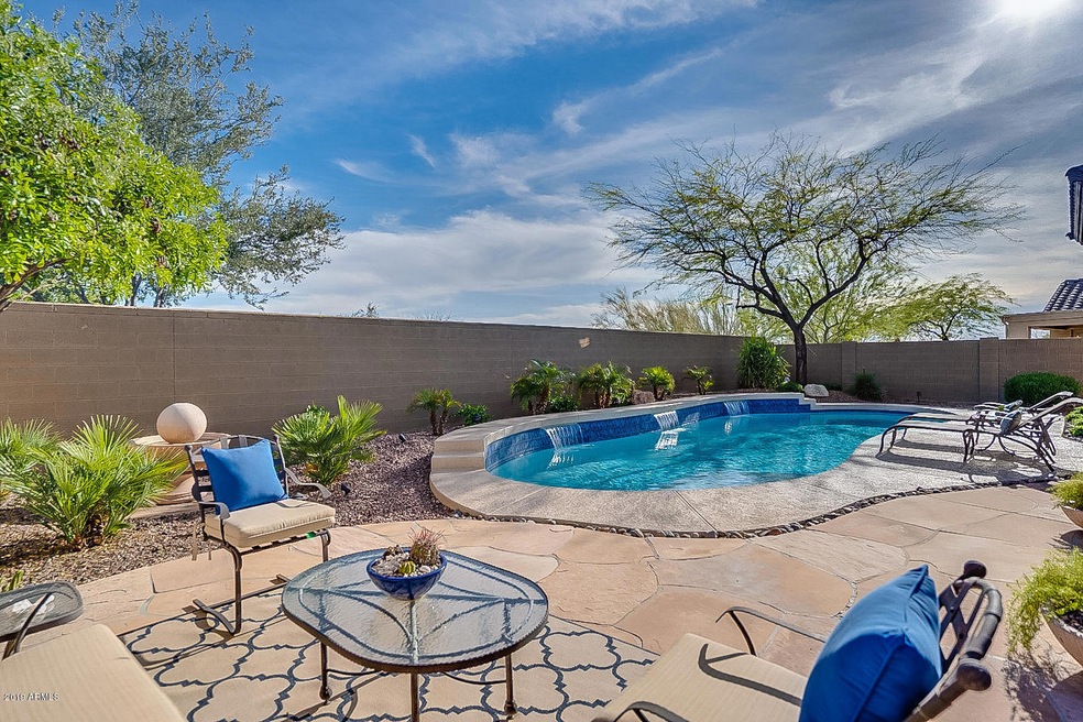 Kit Carson-Private Backyard