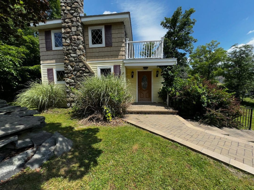 8 Lake Ave, Monroe, NY 10950 - photo 1