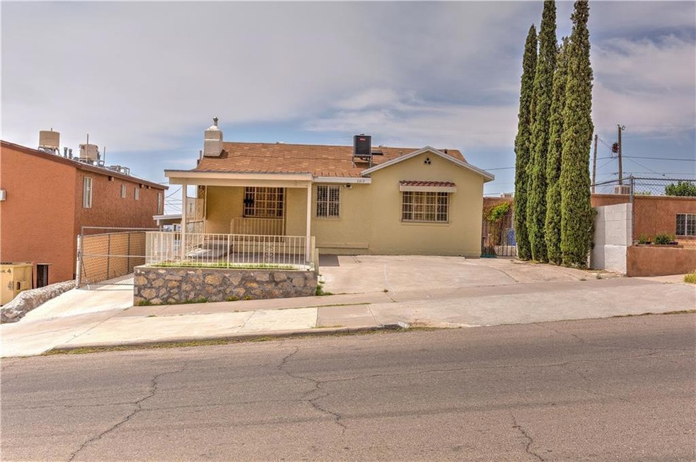 2512 Gold Ave, El Paso, TX 79930 - photo 1