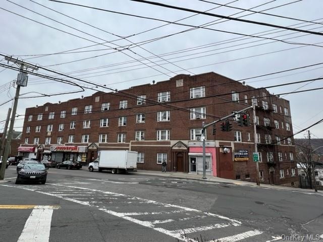 Sold $3,300,000 • Co-Listing Agent