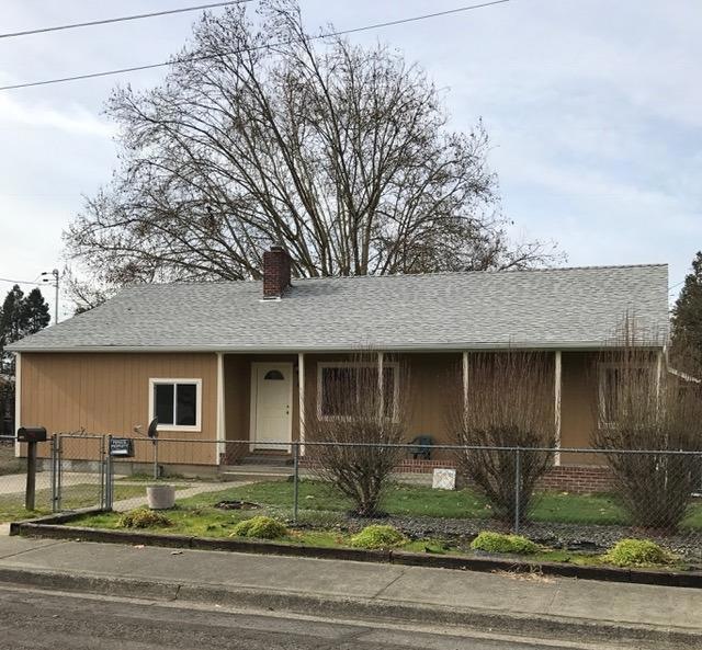 602 SW Alder St, Grants Pass, OR 97526 - photo 1