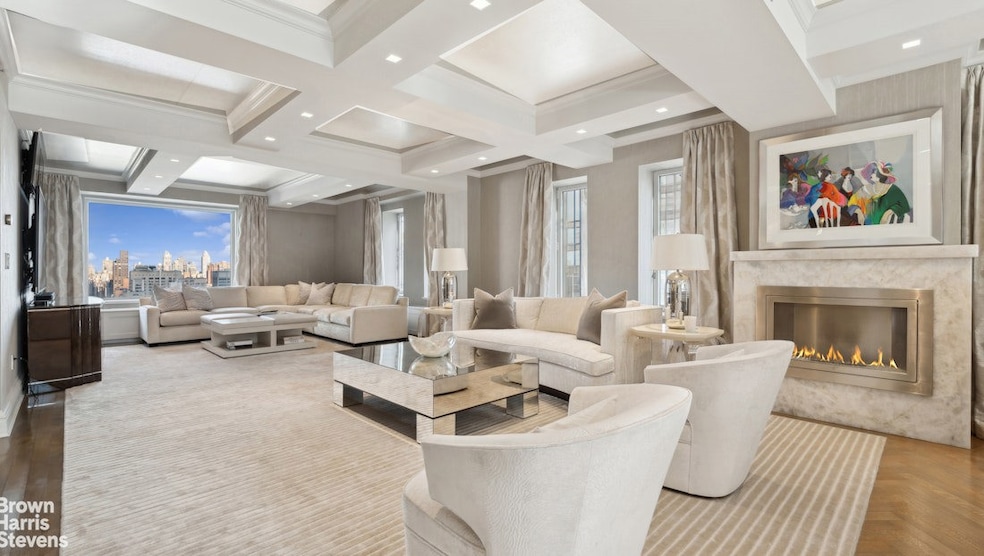 Sold $7,300,000 • Co-Listing Agent