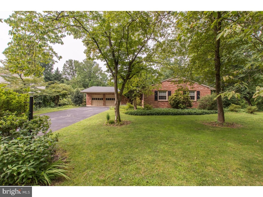 602 Hyde Run Dr, Wilmington, DE 19808 - photo 1