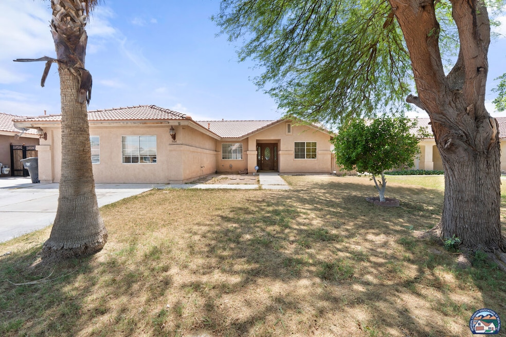 For Sale $435,000 • Co-Listing Agent