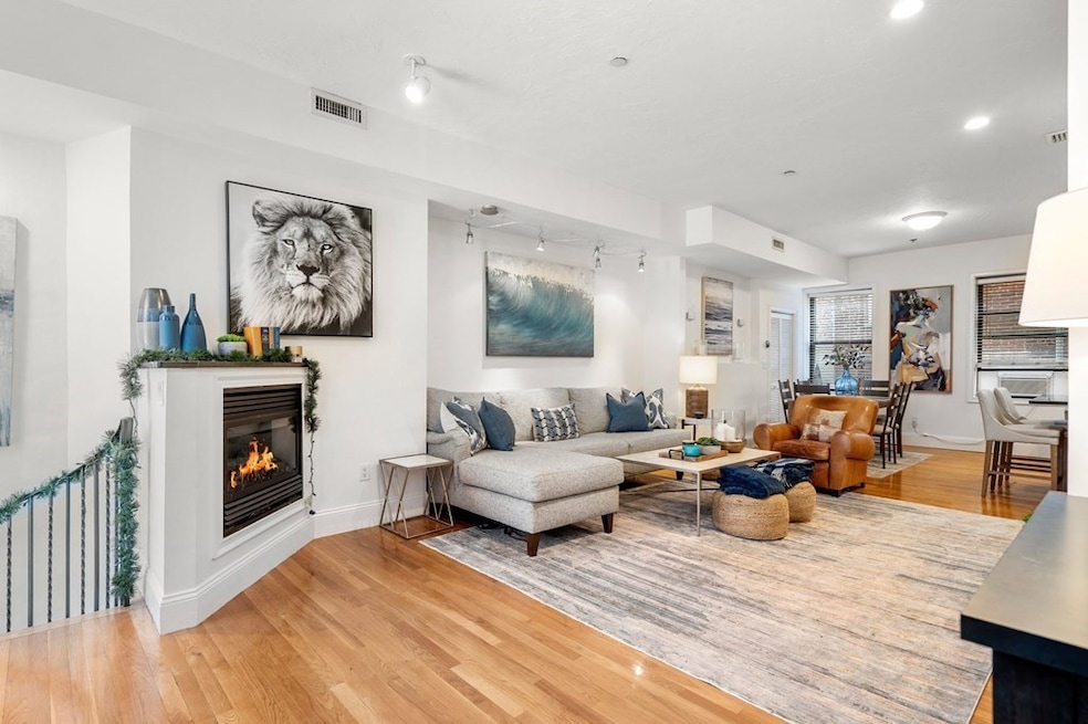 22 Sheafe St unit 1, Boston, MA 02113 - photo 1