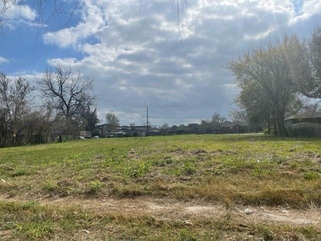 854 Lucky St, Houston, TX 77088 - photo 1