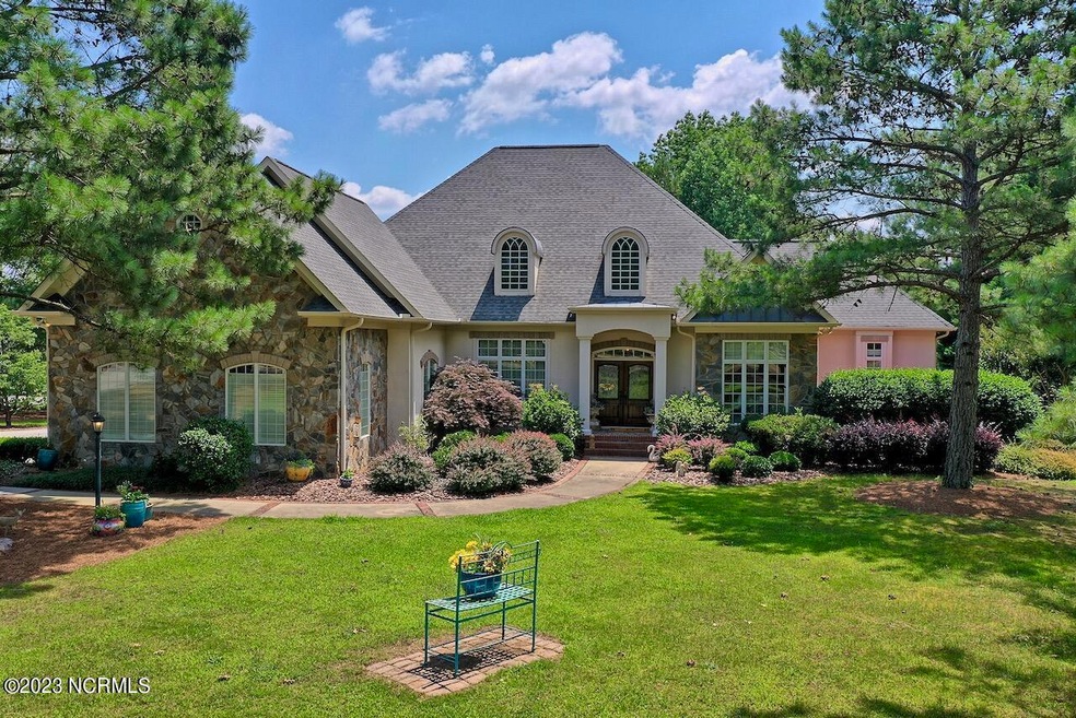 110 Rachels Point FRont