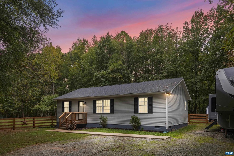 5904 Byrd Mill Rd, Louisa, VA 23093 - photo 1