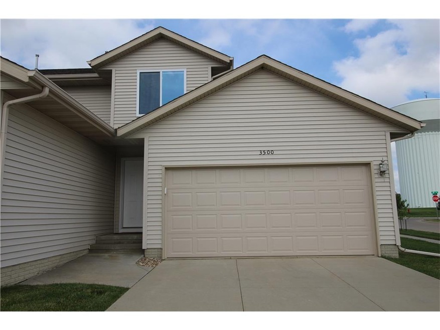 Garage with Entry