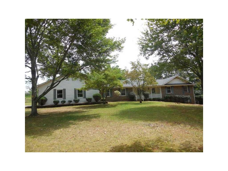 3595 Carter Rd, Buford, GA 30518 - photo 1