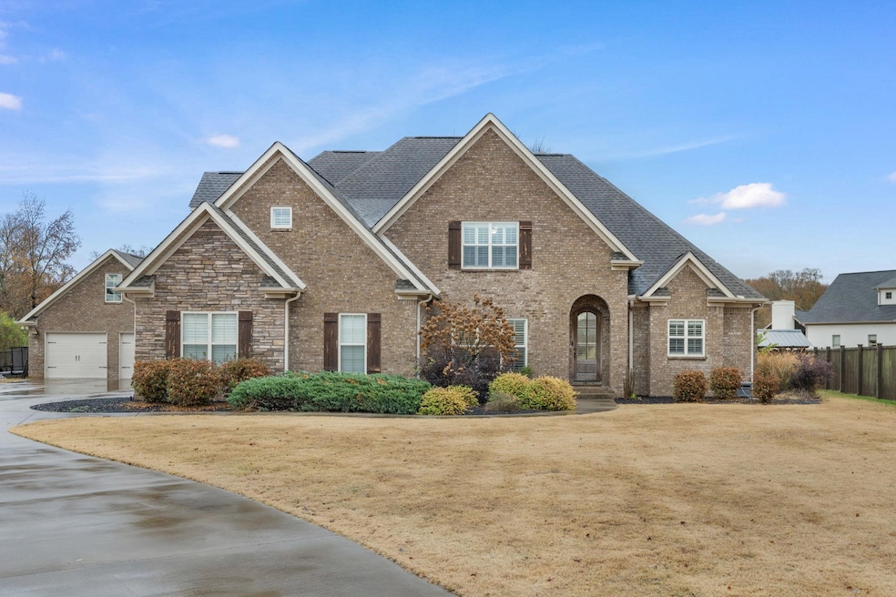 146 Grand Haven Dr, Tuscumbia, AL 35674 - photo 1