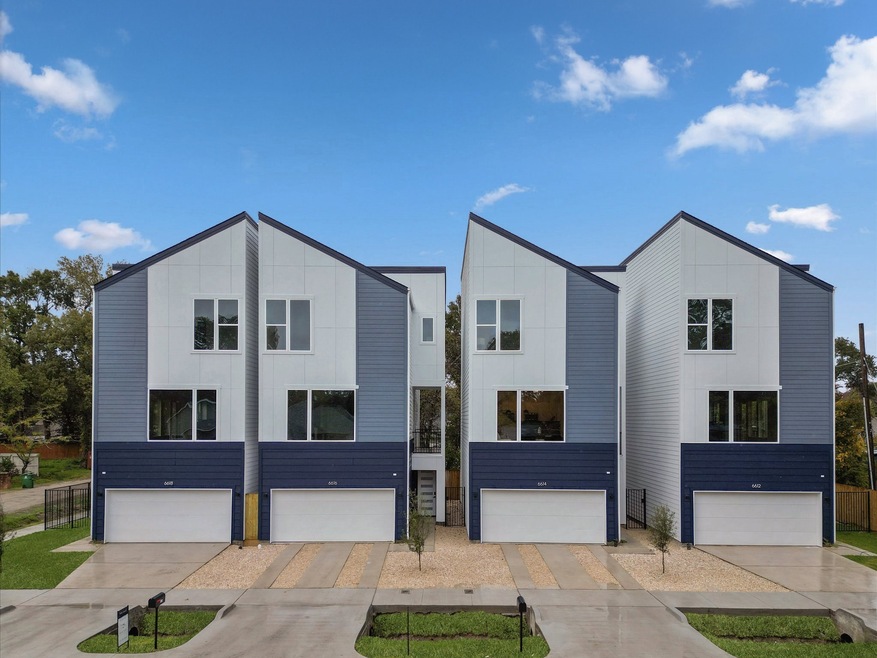 6612 Goldspier St, Houston, TX 77091 - photo 1