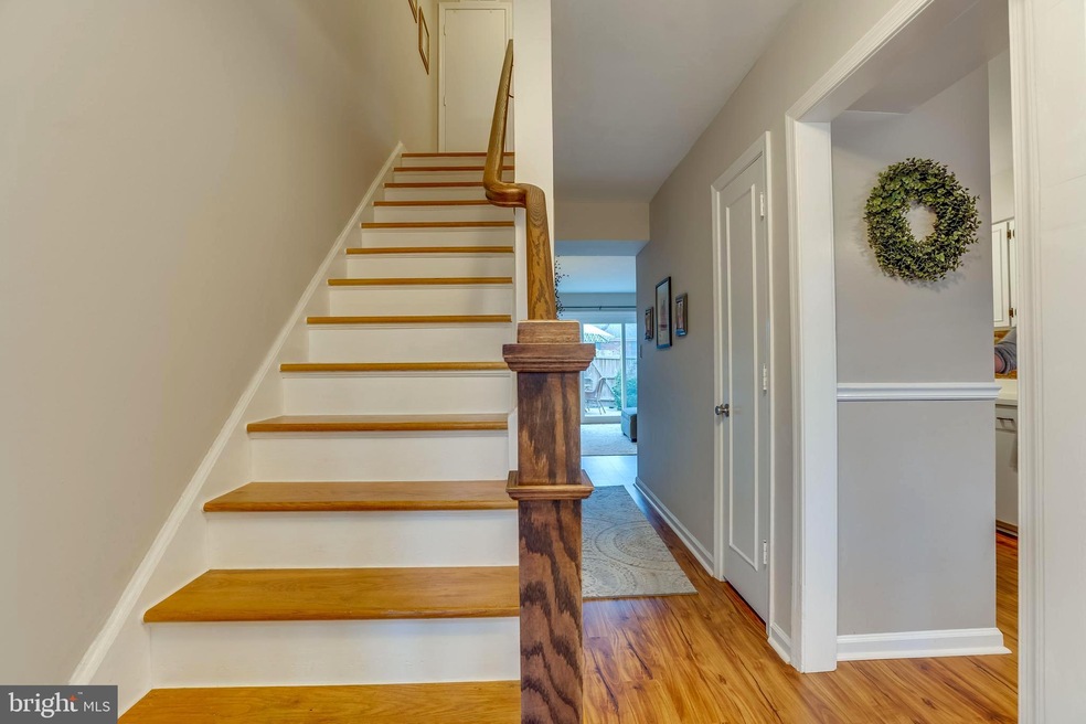 8396 Forrester Blvd unit 555, Springfield, VA 22152 - photo 1