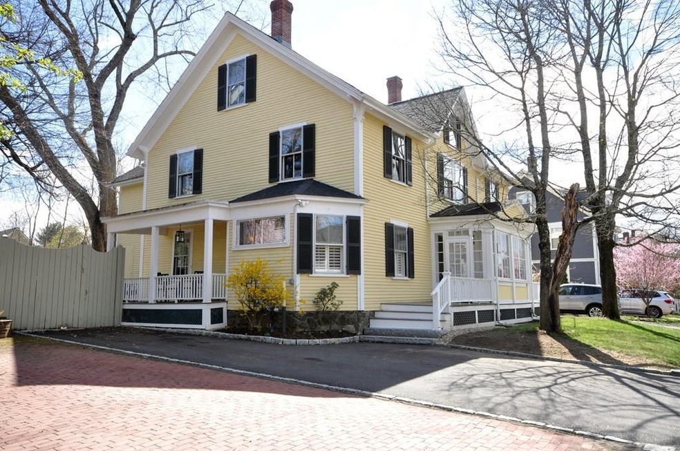 419 Main St unit 419, Concord, MA 01742 - photo 1