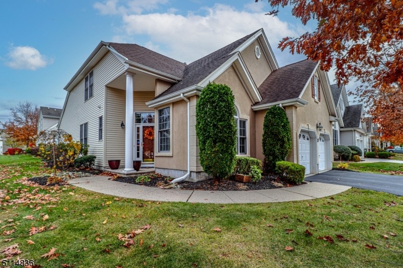 25 Stryker Rd, Franklin Township, NJ 08873 - photo 1