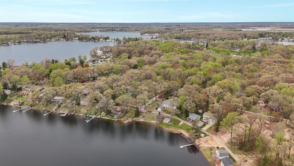 5 Forest Rd, Silver Creek Township, MI 49047 - photo 1