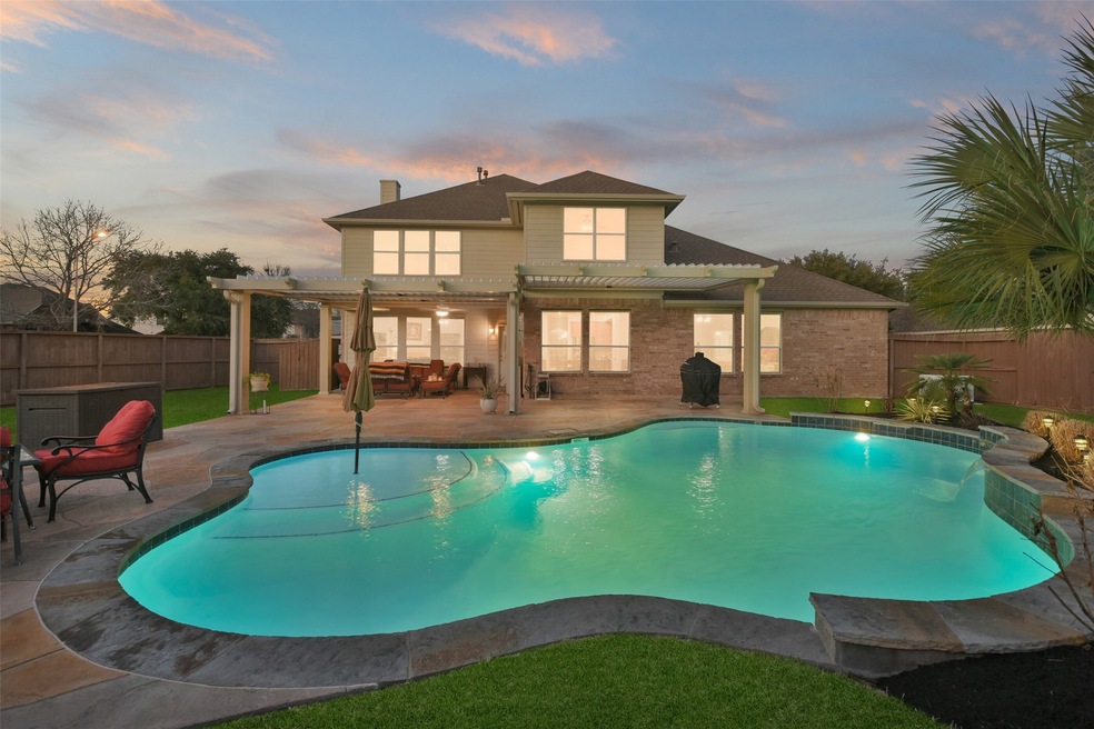 17827 Shadow Cypress Ct, Cypress, TX 77433 - photo 1