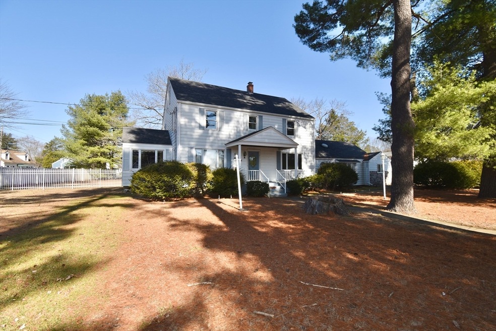 582 Springfield St unit 1, Feeding Hills, MA 01030 - photo 1