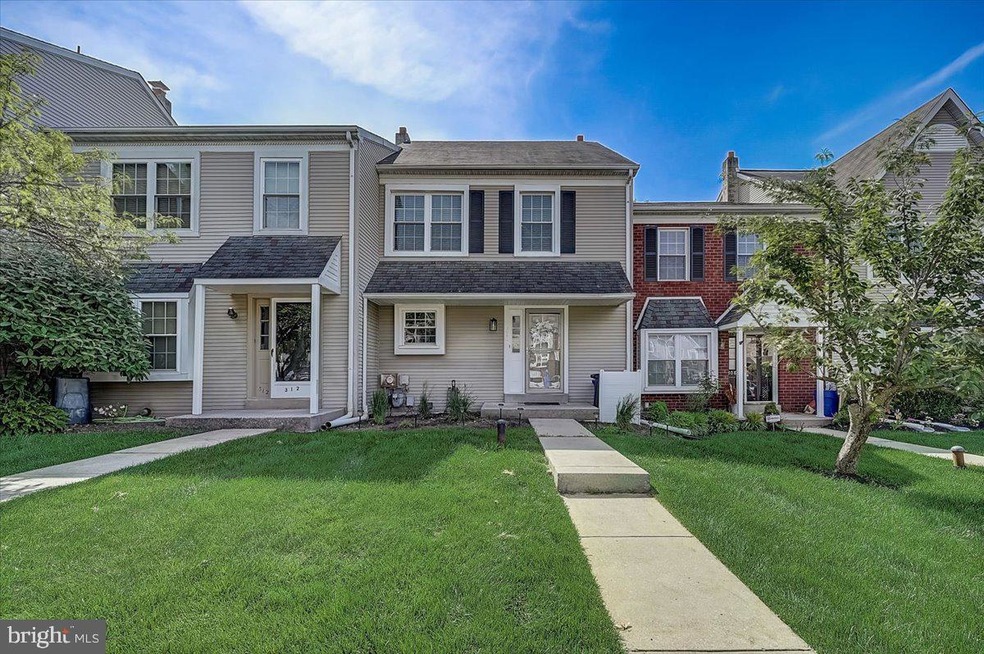 310 Winterfall Ave, Norristown, PA 19403 - photo 1