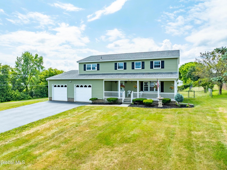 Pending $629,900 • Co-Listing Agent