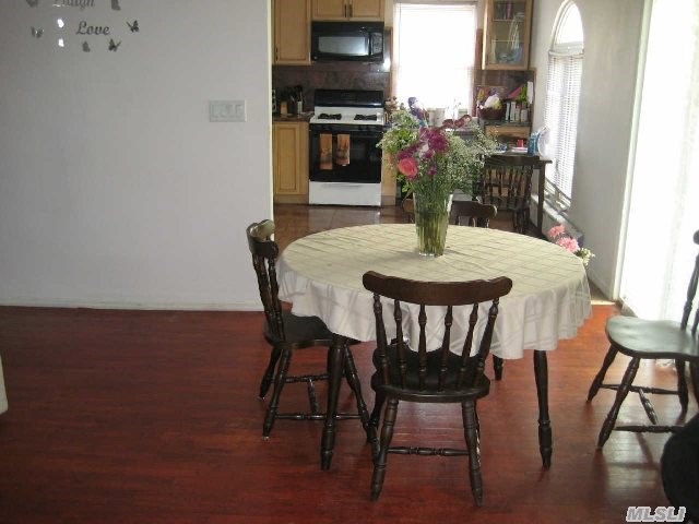 158-38 77th Rd unit 2, Flushing, NY 11366 - photo 1