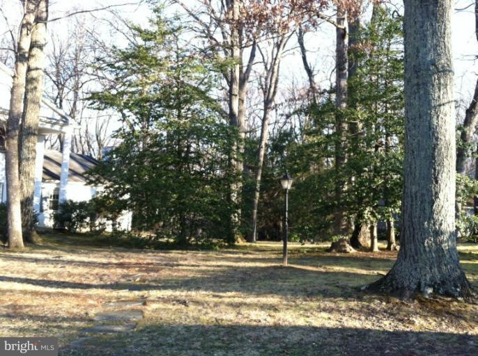 8482 Portland Place, McLean, VA 22102 - photo 1