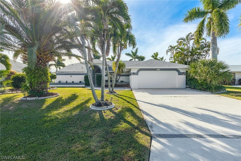 2108 SE 25th Terrace, Cape Coral, FL 33904