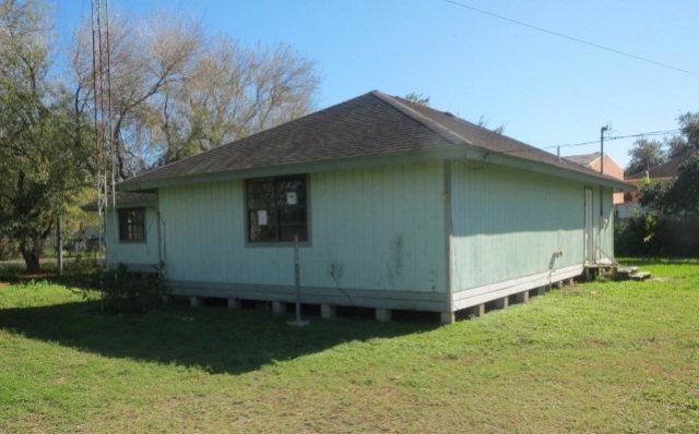 1217 E Mile 12 N unit 19 & 20, Weslaco, TX 78596 - photo 1
