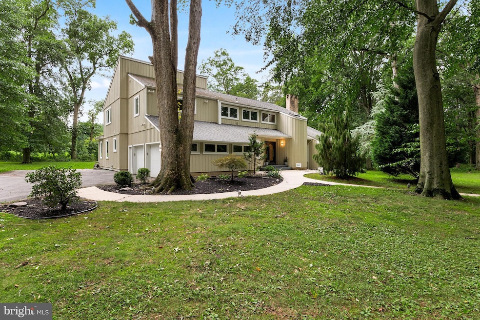 927 Cox Rd, Moorestown, NJ 08057 - photo 1