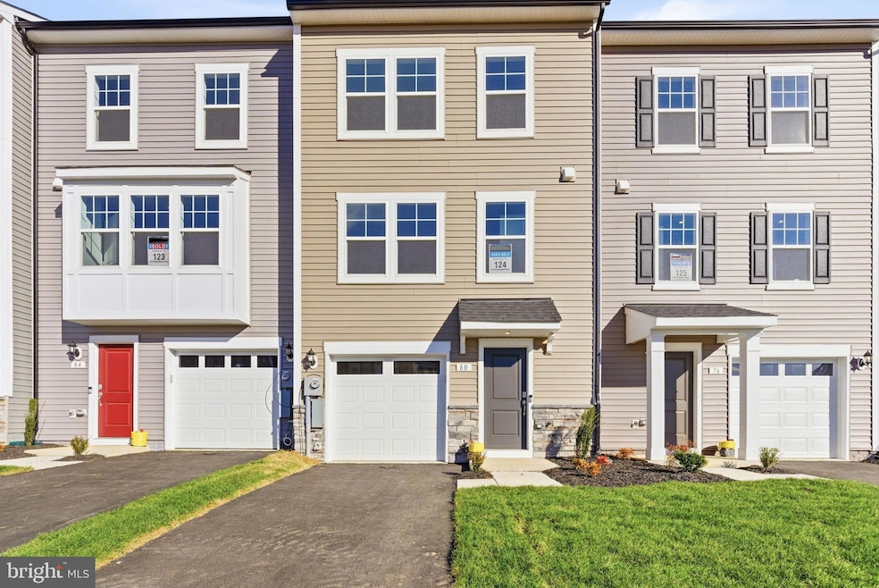 Sold $348,246 • Co-Listing Agent