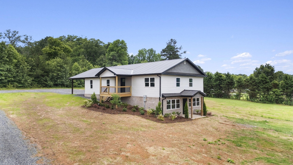 38-web-or-mls-No Pone-Tori Childs-38