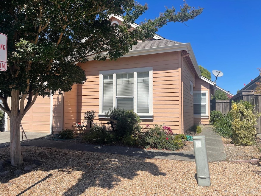 For Sale $685,000 • Co-Listing Agent