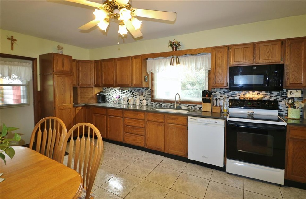 650 Fourth Ave, Berlin, NH 03570 - photo 1