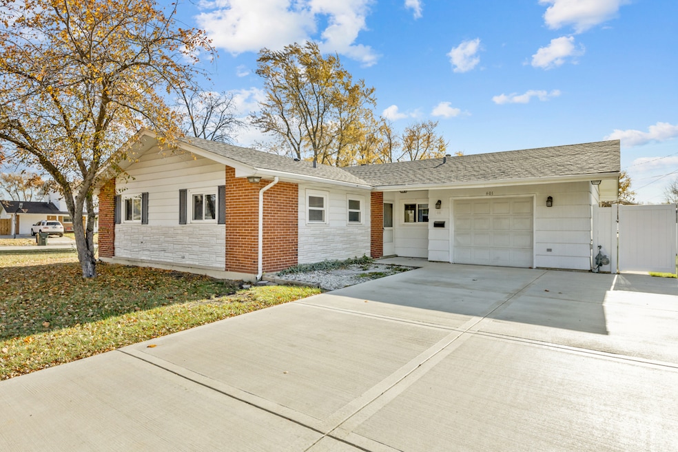 unlisted-address, Hoffman Estates, IL 60169 - photo 1