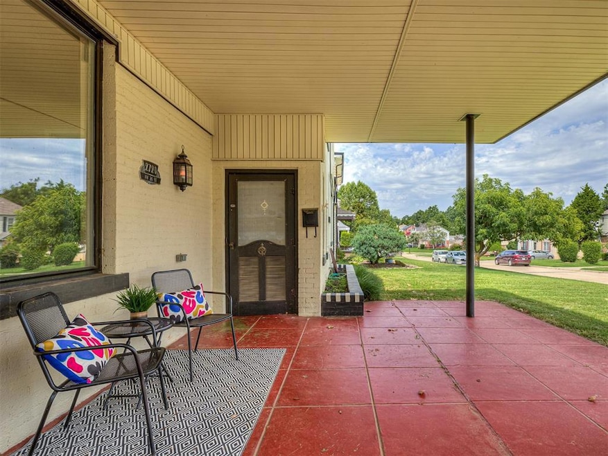 For Sale $385,000 • Co-Listing Agent