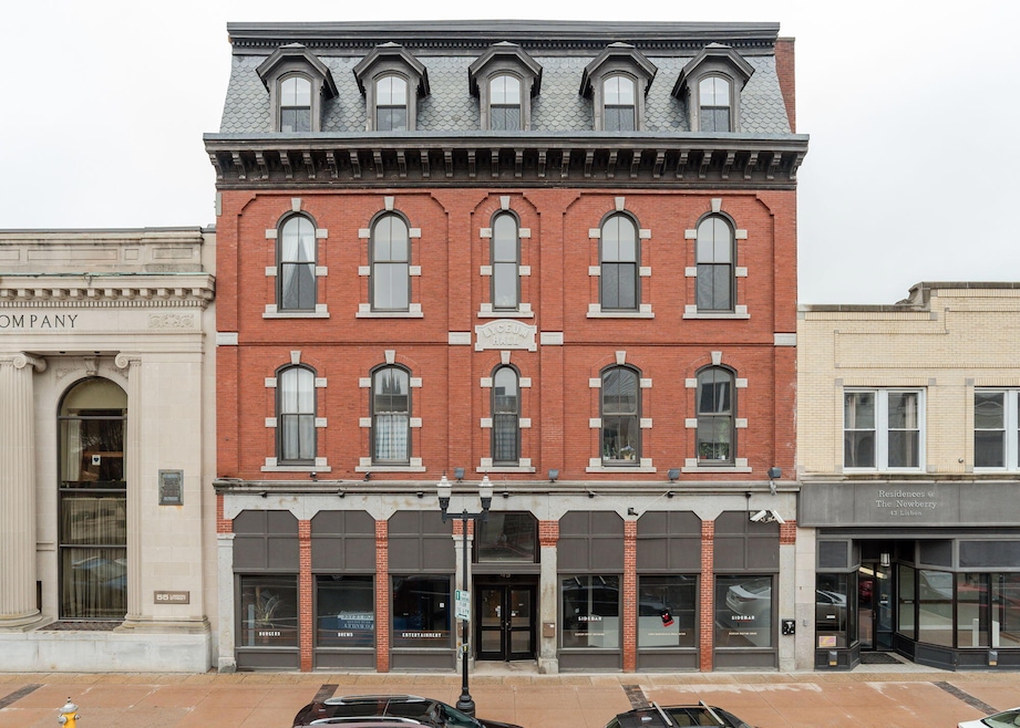 For Sale $289,000 • Co-Listing Agent