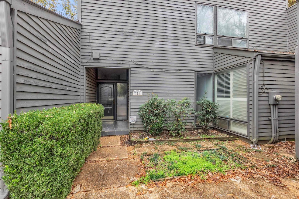 768 Eventide Dr unit 15, Memphis, TN 38120 - photo 1