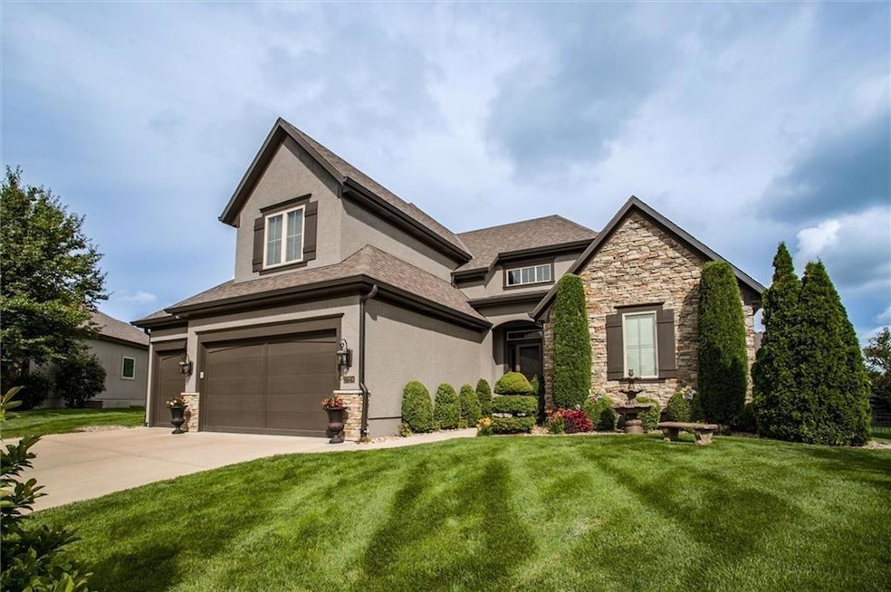 For Sale $717,000 • Co-Listing Agent