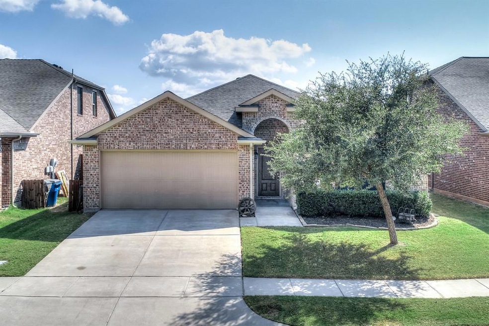 872 Austin Ln, Lavon, TX 75166 - photo 1