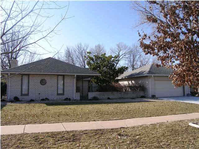 Updated spacious ranch includes a money-saving 50 