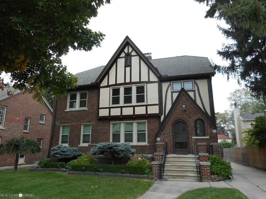 542 Neff Rd, Grosse Pointe, MI 48230 - photo 1