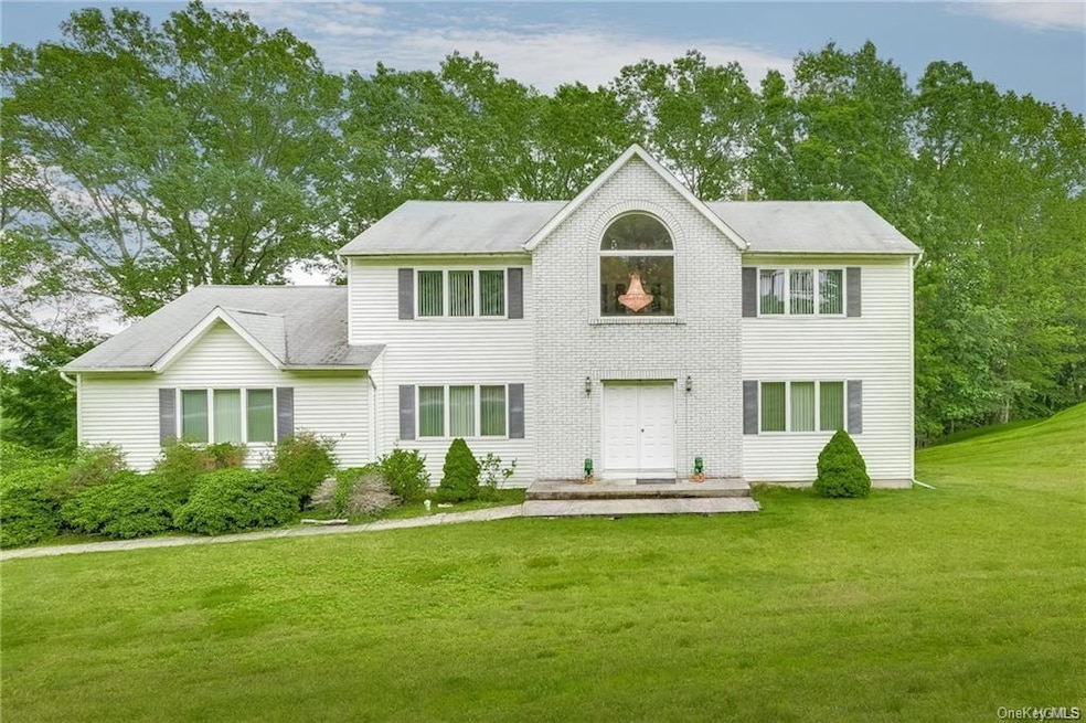 23 Trailside Place, New City, NY 10956 - photo 1