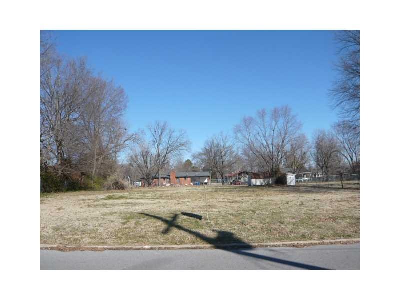 708 NW 7th St, Bentonville, AR 72712 - photo 1