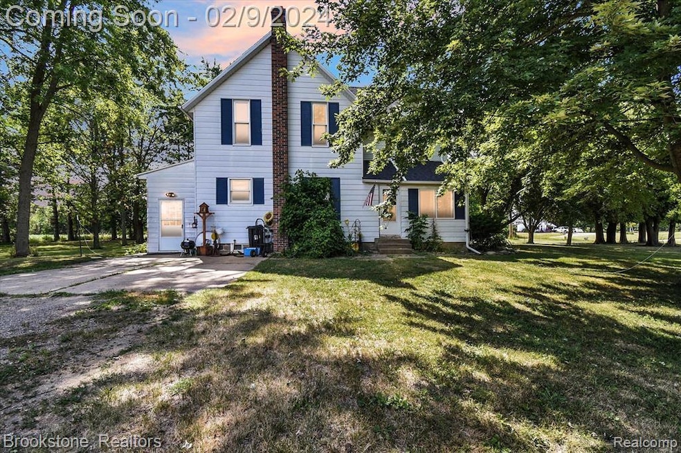 10150 Easton Rd, New Lothrop, MI 48460 - photo 1