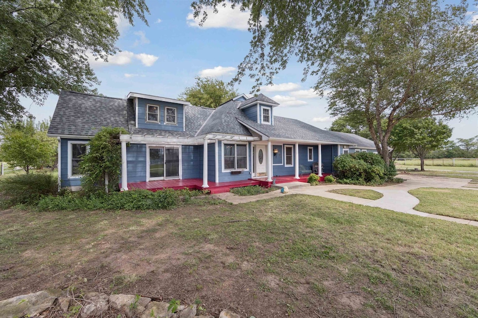 1202 W 8th St, Harper, KS 67058 - photo 1