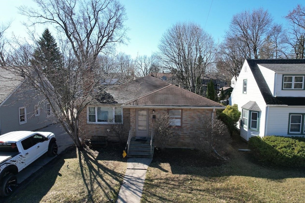 4109 Mineral Point Rd, Madison, WI 53705 MLS 1973598