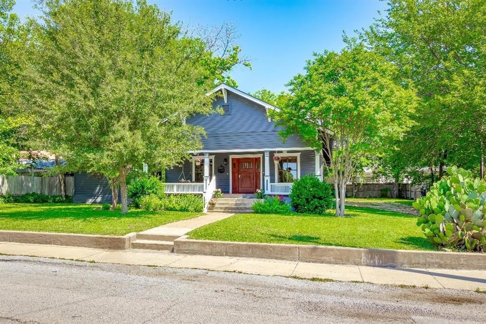 Welcome Home to 606 Foote St in historic McKinney!