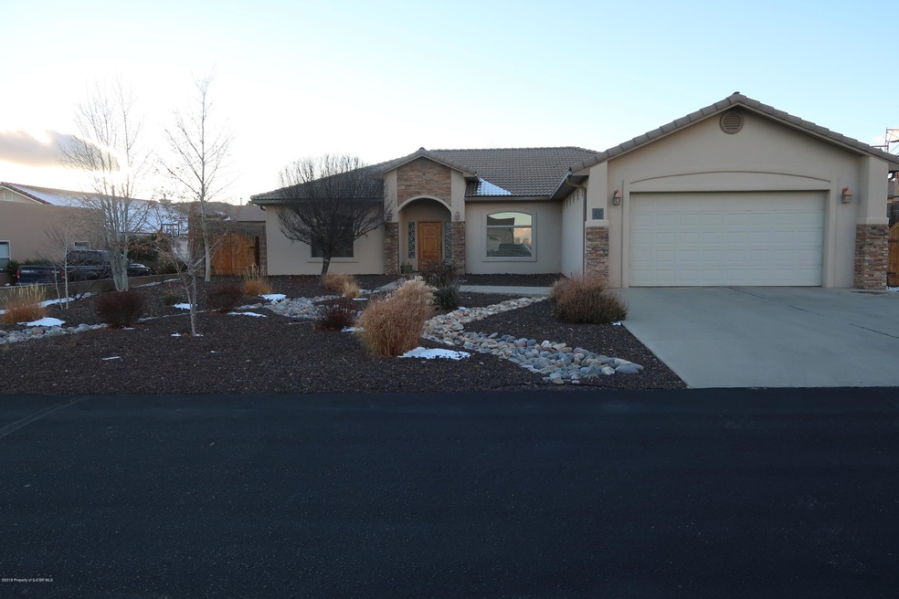6429 Bent Tree Cir, Farmington, NM 87402 - photo 1