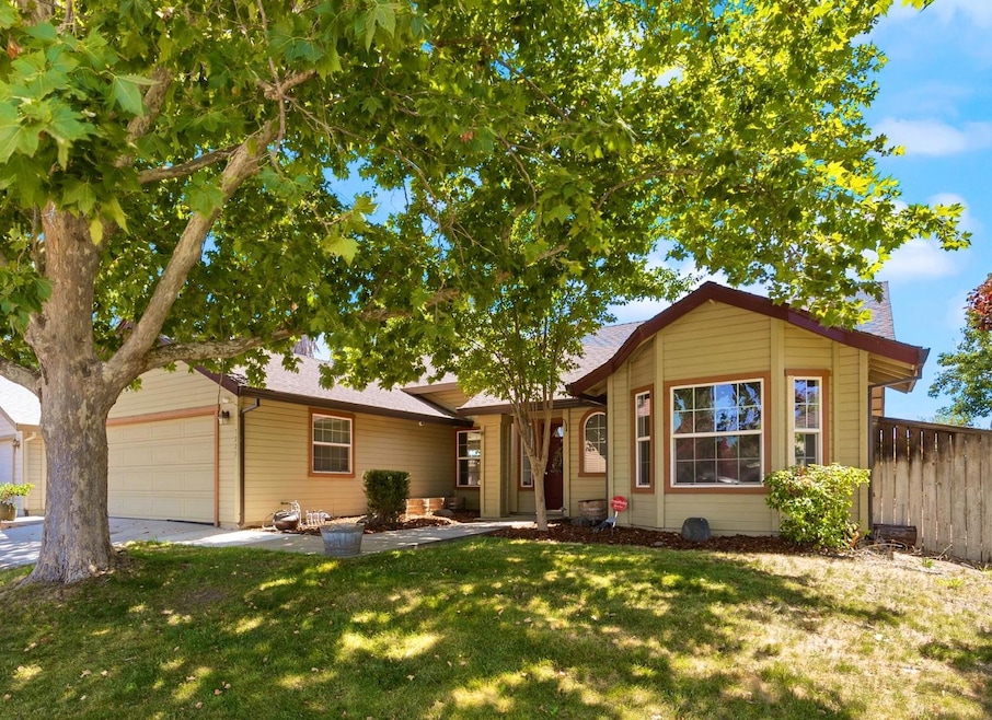 7929 Eagle Peak Way, Antelope, CA 95843 - photo 1